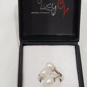 LucyQ White Freshwater pearl bypass ring in Rhodium over 925 Sterling Silver